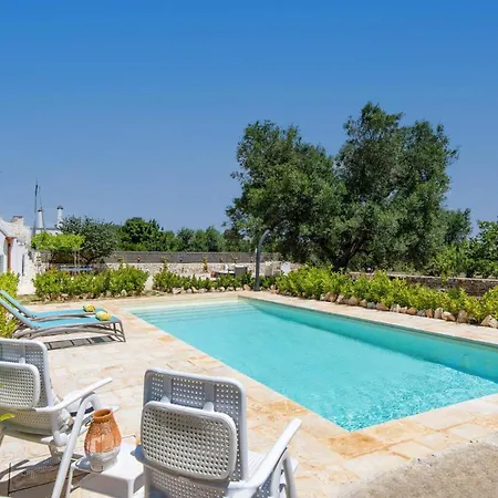 Villa Trullo Ettore By *